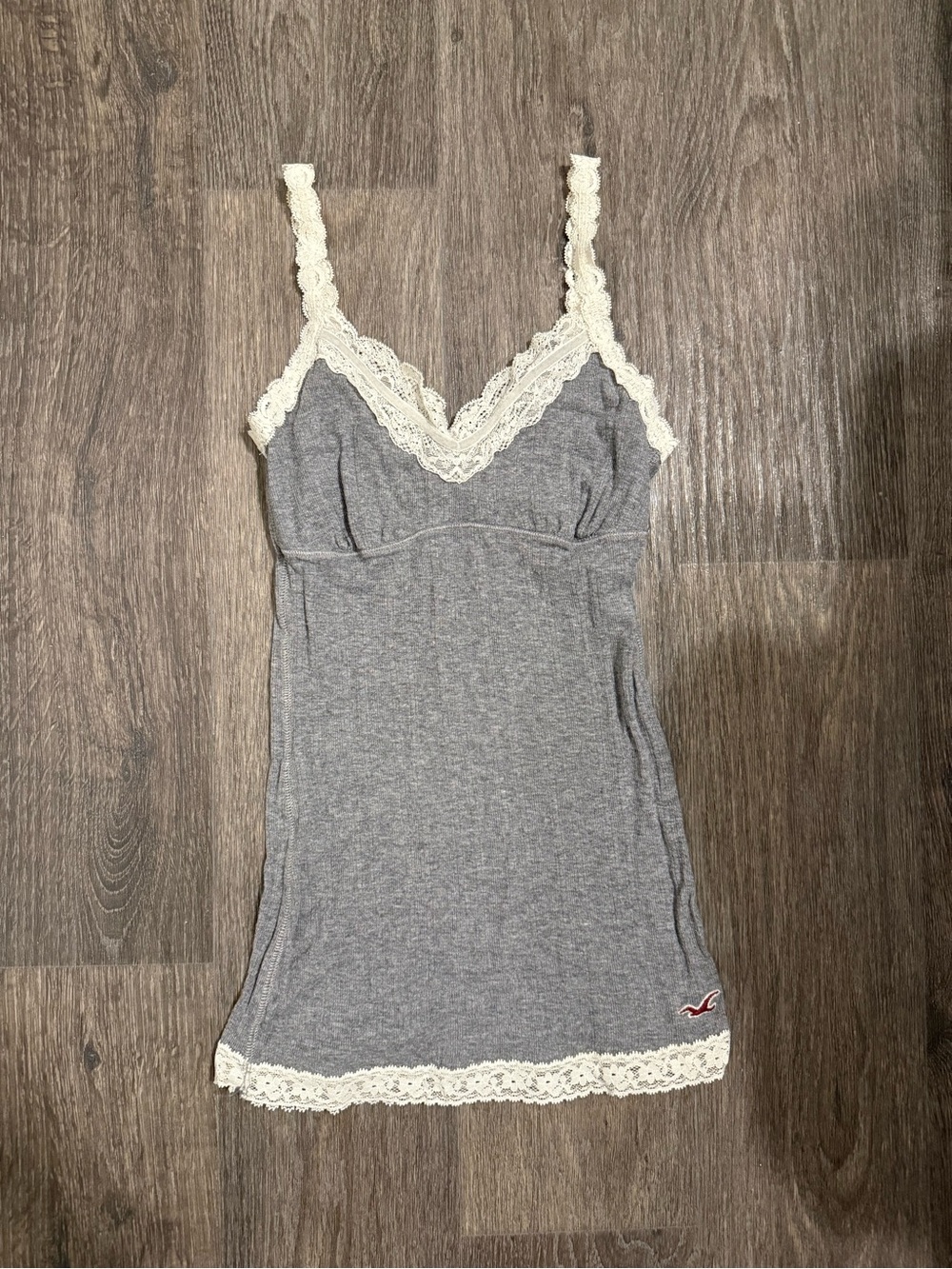 Y2K Gray Lace-Trim Hollister Cami
